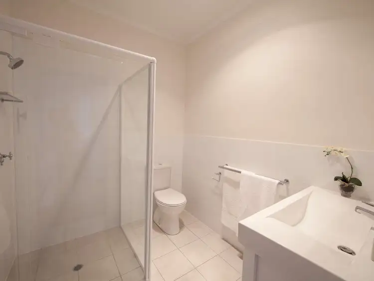 Sixth view of Homely house listing, 8 Crichton Street, Yeerongpilly QLD 4105