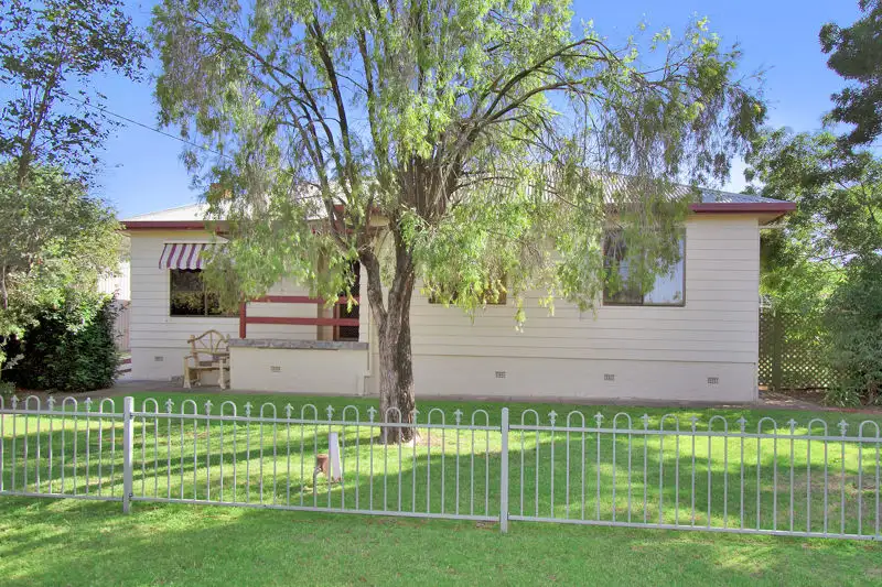 Main view of Homely house listing, 18 Brolga Crescent, Tamworth NSW 2340