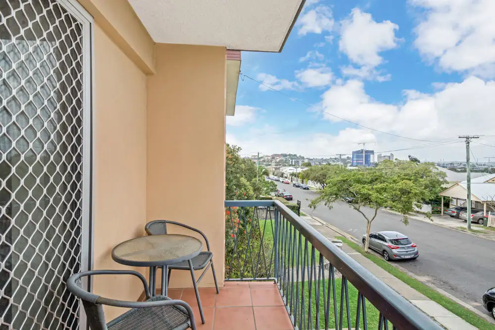 Main view of Homely unit listing, 4/141 Stoneleigh Street, Lutwyche QLD 4030