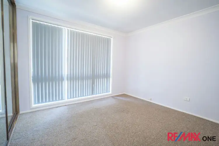 Fifth view of Homely villa listing, 2/4 Woodvale Close, Plumpton NSW 2761