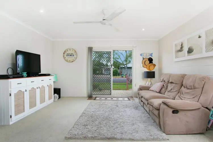Fourth view of Homely unit listing, 1/473 McCoombe Street, Mooroobool QLD 4870