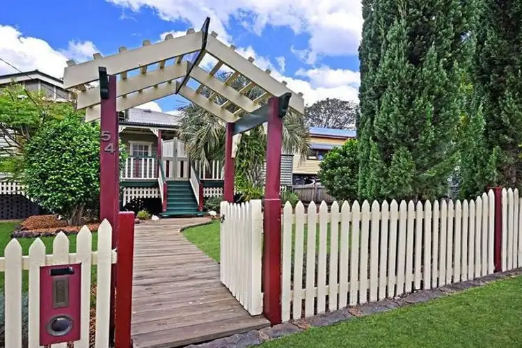 54 Phillip Street, South Toowoomba QLD 4350