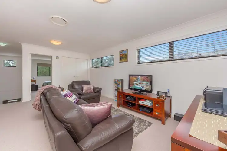 Sixth view of Homely house listing, 8 Fairway Court, Mount Ommaney QLD 4074