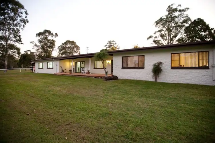 42 Griffin Road, Victory Heights QLD 4570