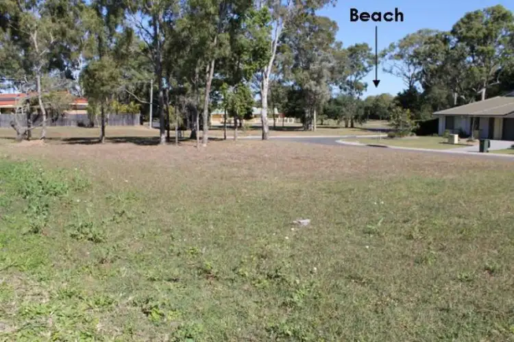 1 Parraweena Court, Point Vernon QLD 4655