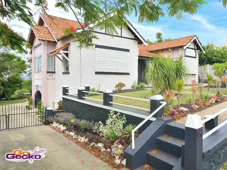 64 Chermside Road, Newtown QLD 4305