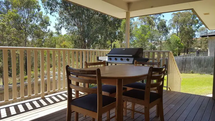 11 Vernon Court, Edens Landing QLD 4207
