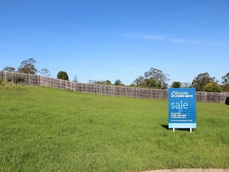10 Dodson Crescent, Mount Kynoch QLD 4350