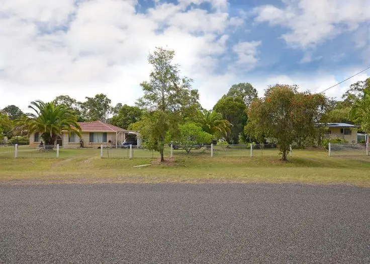 124 Oslove Drive, Booral QLD 4655