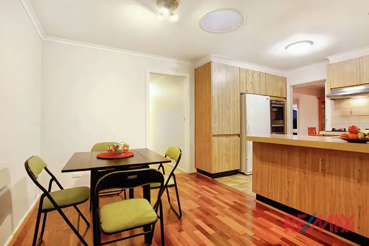 Fifth view of Homely house listing, 4 Plumpton Court, Endeavour Hills VIC 3802