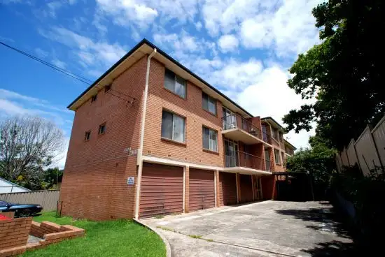 18/142 Gladstone Avenue, Coniston NSW 2500
