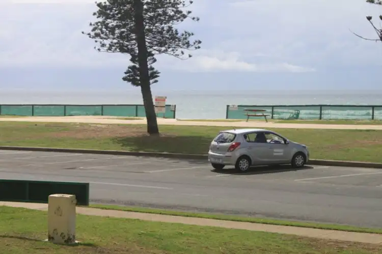 1/90 Marine Parade, Miami QLD 4220