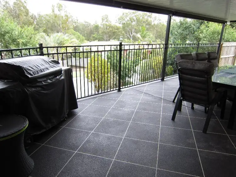 Third view of Homely house listing, 2 Falcon Court, Flinders View QLD 4305