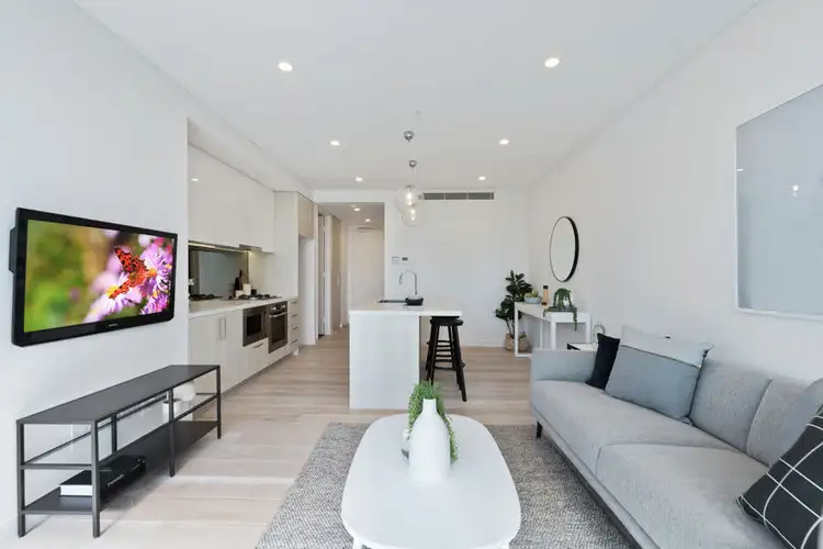 Third view of Homely unit listing, 816/84-104 Anzac Parade, Kensington NSW 2033