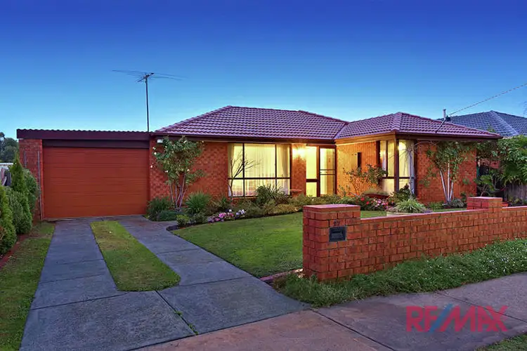 27 Ivan Crescent, Hampton Park VIC 3976