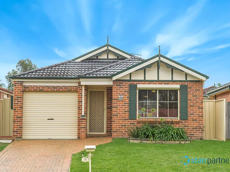 18 Bettong Pl, St Helens Park NSW 2560