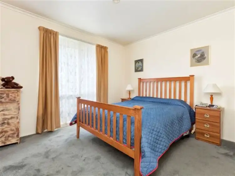 Fifth view of Homely house listing, 29 Ralph Crescent, Hampton Park VIC 3976