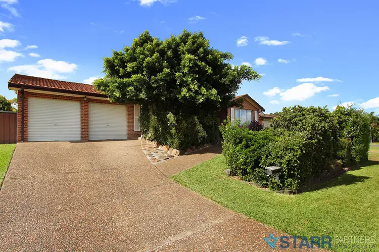 16 Como Close, St Clair NSW 2759