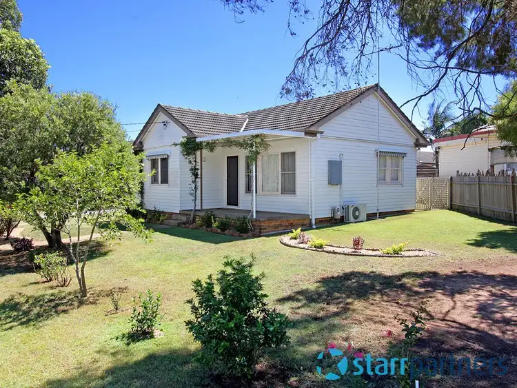 5 Thompson Avenue, St Marys NSW 2760