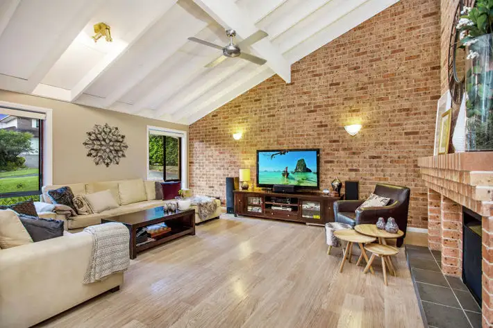 Second view of Homely house listing, 6 Patricia Place, Cherrybrook NSW 2126