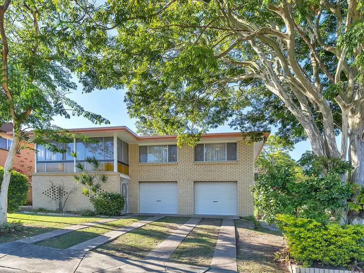 81 DANDENONG Road, Jamboree Heights QLD 4074