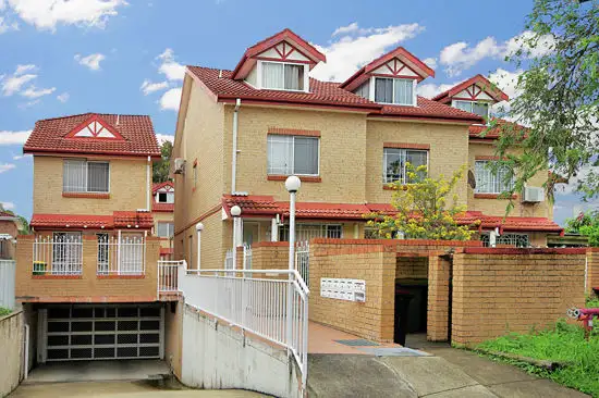 1/4-6 Chelmsford Ave, Bankstown NSW 2200