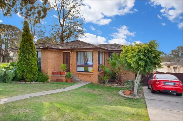 9 Mustang Avenue, St Clair NSW 2759