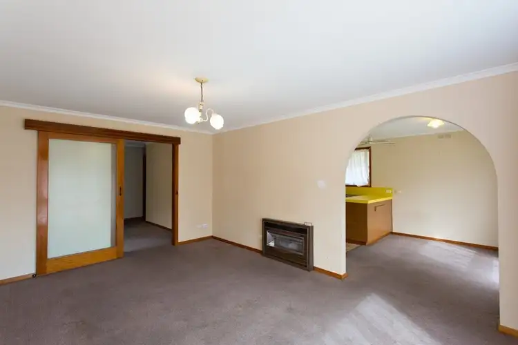 Sixth view of Homely house listing, 3 Cleveland Court, Alfredton VIC 3350
