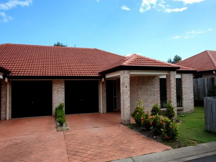 4/141 Pacific Pines Blvd, Pacific Pines QLD 4211