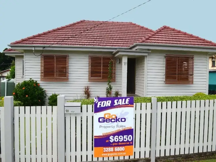 18 Easton Street, Silkstone QLD 4304