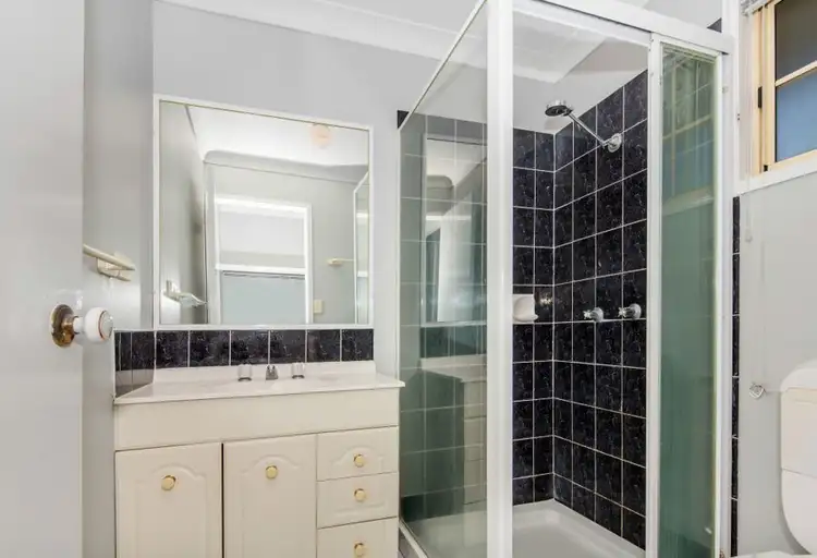 Sixth view of Homely townhouse listing, 11/15 Erindale Close, Wishart QLD 4122