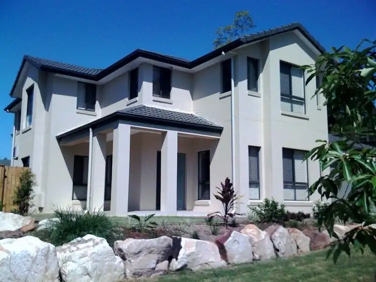 4 Highland Crescent, Belmont QLD 4153