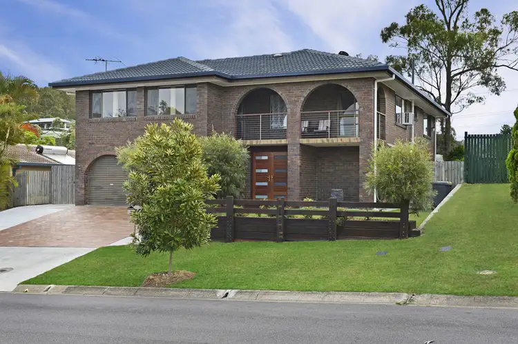 8 Cabragh Street, Ferny Grove QLD 4055