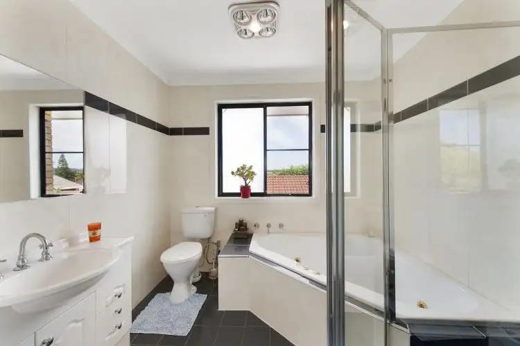 Sixth view of Homely semi-detached listing, 5A Alexander Street, Smithfield NSW 2164