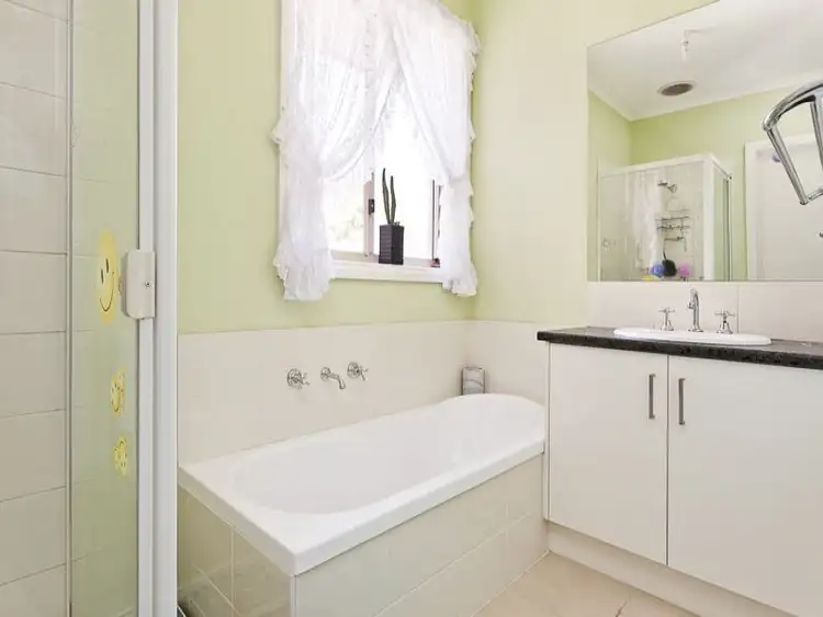 Fifth view of Homely unit listing, Unit 2/5-7 Mcleod Street, Springvale VIC 3171