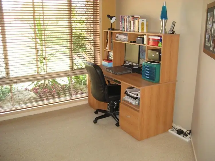 Sixth view of Homely house listing, 14 Connemara Court, Yamanto QLD 4305