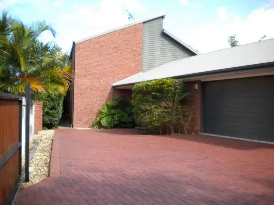 80 White Cedar Cct, Stretton QLD 4116