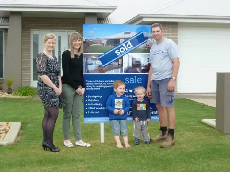 Main view of Homely house listing, 2 Plover Court, Highfields QLD 4352