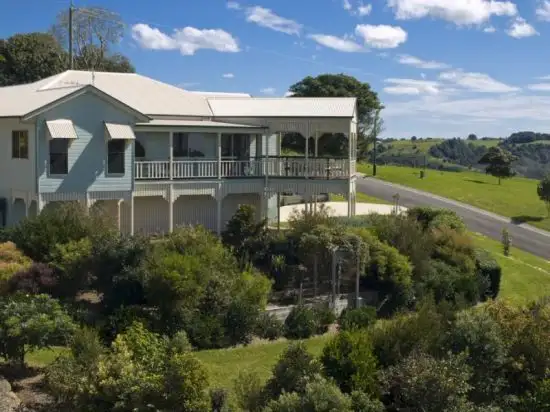 2 Lorikeet Lane, Maleny QLD 4552
