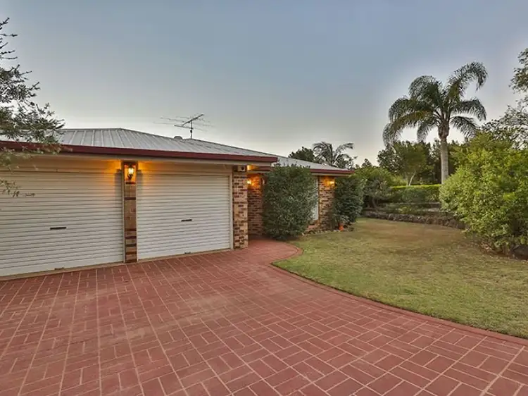 1 Navajo Street, Wilsonton QLD 4350