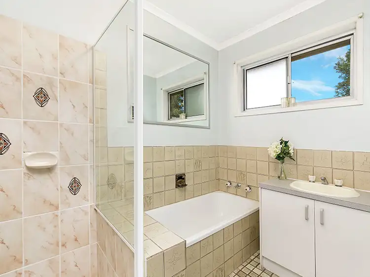 Fifth view of Homely house listing, 6 Farr Court, Daisy Hill QLD 4127