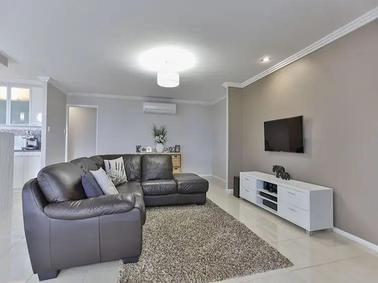 Fifth view of Homely house listing, 2 Plover Court, Highfields QLD 4352