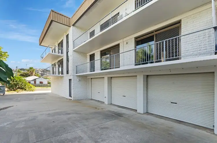 3/143 Eyre Street