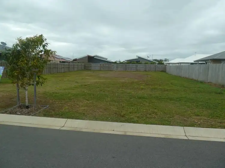 32 Lawrence Street, Walkerston QLD 4751