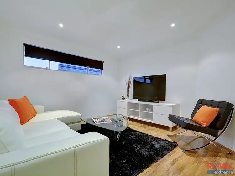 Fifth view of Homely house listing, 1/116 Elliot Road, Hocking WA 6065