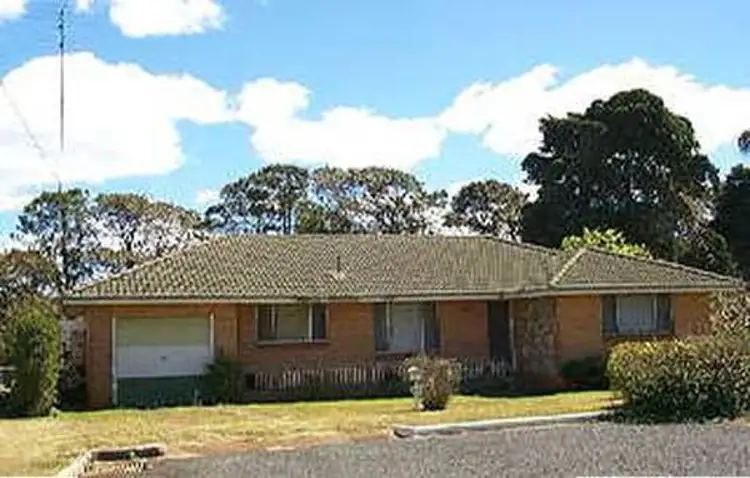 1 Winifred Street, South Toowoomba QLD 4350