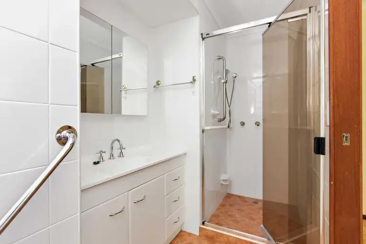 Seventh view of Homely house listing, 4 Buscall Court, Sinnamon Park QLD 4073