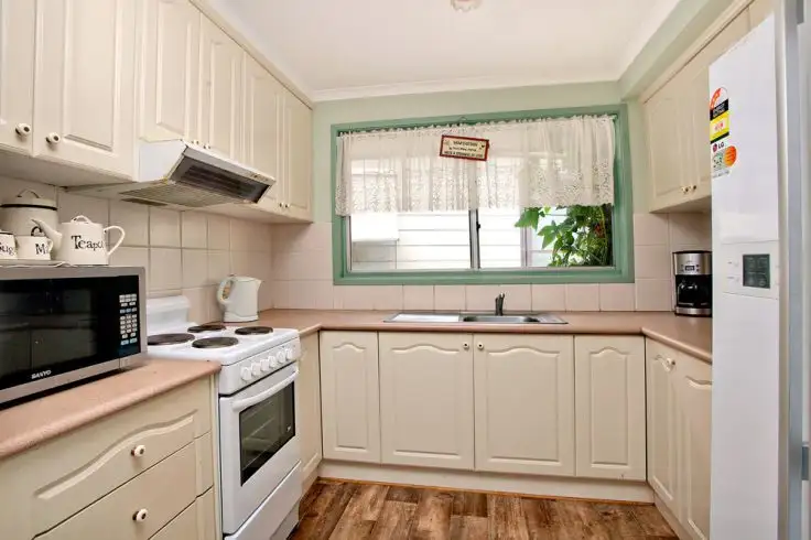 Second view of Homely house listing, 8 Samuel Place, St Clair NSW 2759