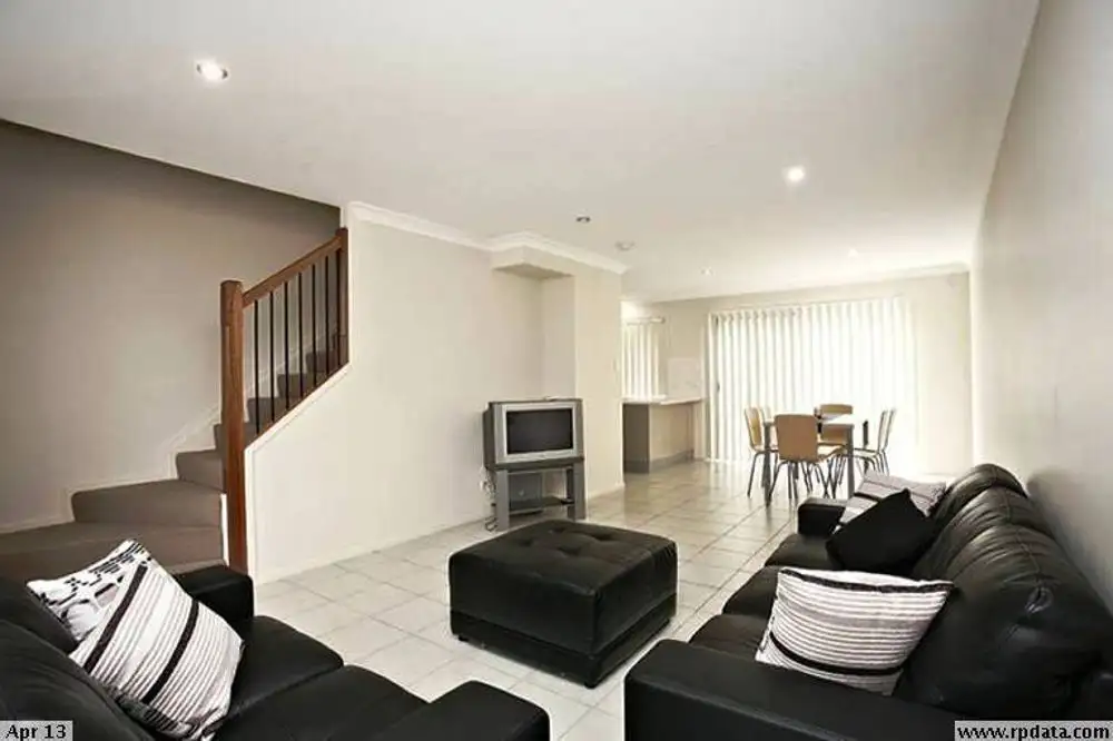 Main view of Homely townhouse listing, 3/439 Elizabeth Avenue, Kippa-ring QLD 4021
