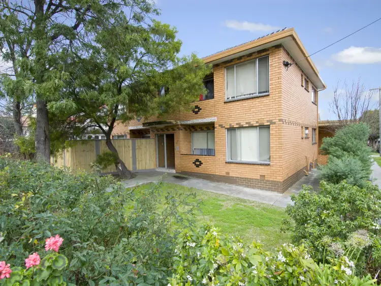 2/258 Moreland Road, Brunswick VIC 3056